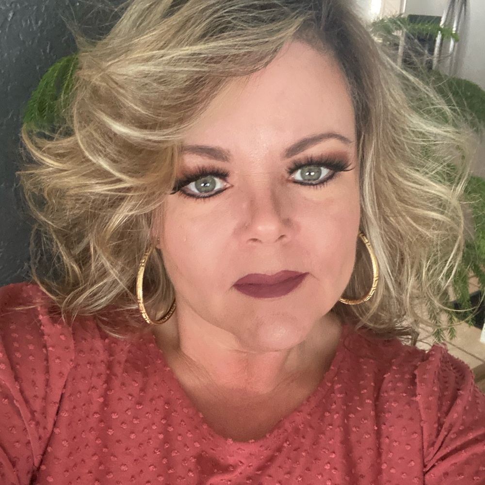 Meet your Posher, Shanda